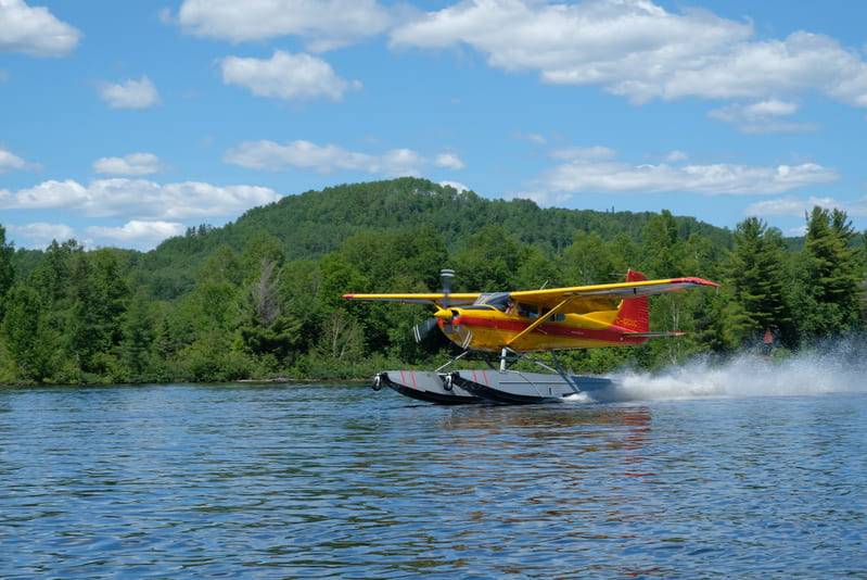 CESSNA 185